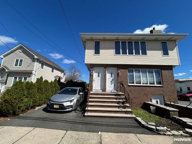 1-09 27th Street, Fair Lawn, NJ 07410