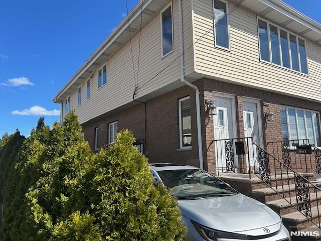 1-09 27th Street, Fair Lawn, NJ 07410