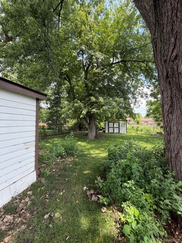 23739 Lakewood Street, St. Clair Shores, MI 48082