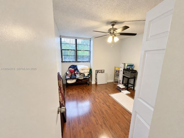 10425 SW 112th Avenue 220, Miami, FL 33176
