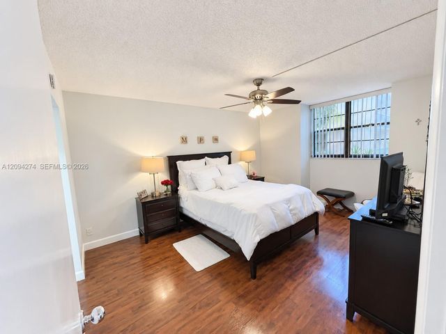10425 SW 112th Avenue 220, Miami, FL 33176