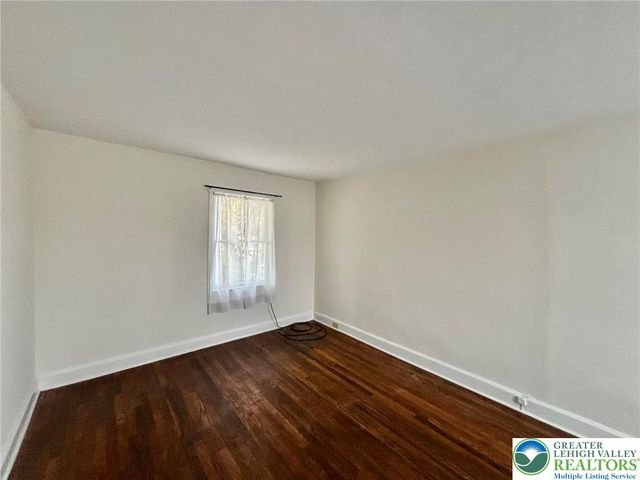 6024 Front Street, Easton, PA 18040