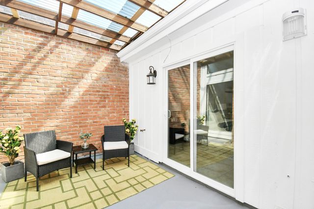 409 E Fair Harbor Lane, Houston, TX 77079