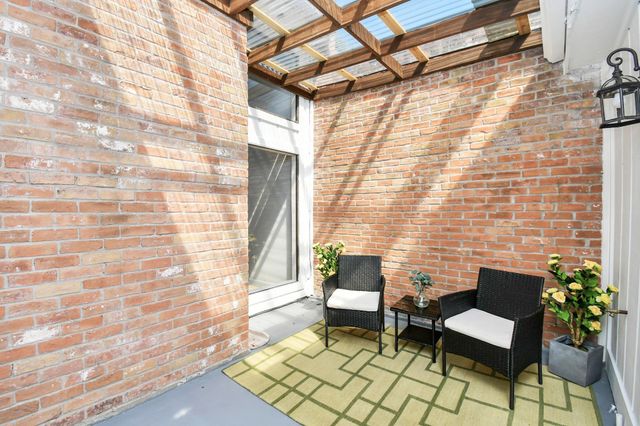 409 E Fair Harbor Lane, Houston, TX 77079