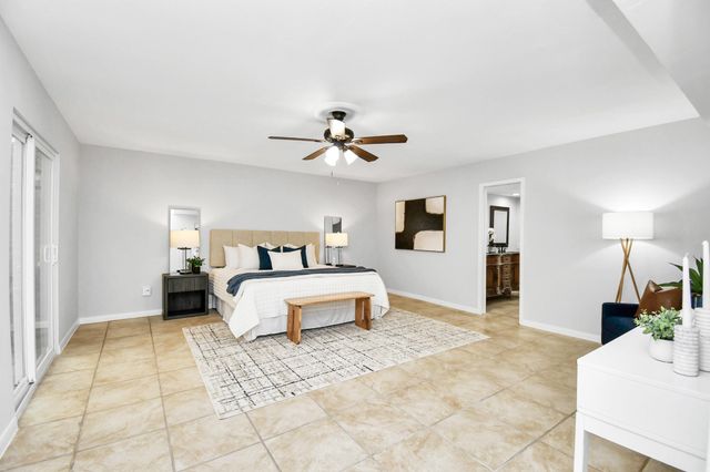 409 E Fair Harbor Lane, Houston, TX 77079