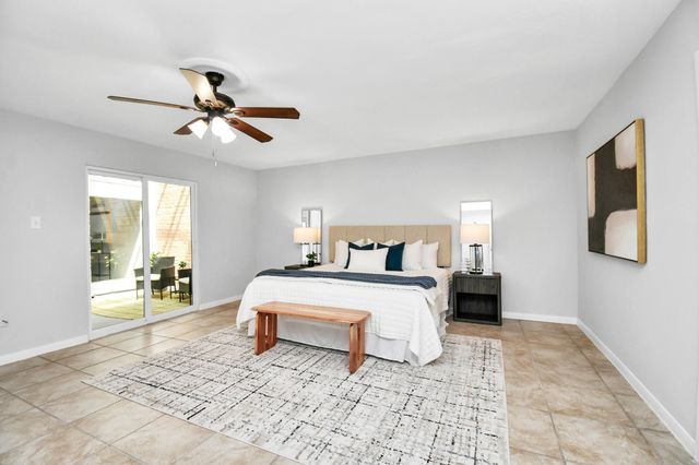 409 E Fair Harbor Lane, Houston, TX 77079