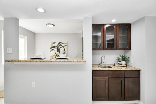 409 E Fair Harbor Lane, Houston, TX 77079