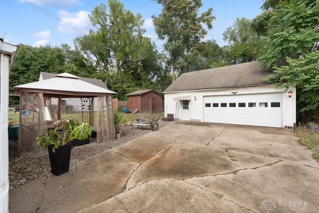 2225 Sheffield Street, Middletown, OH 45044