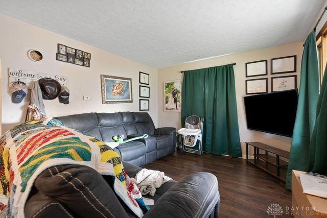 2225 Sheffield Street, Middletown, OH 45044