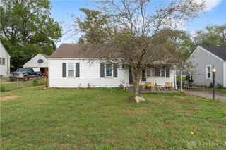 2225 Sheffield Street, Middletown, OH 45044