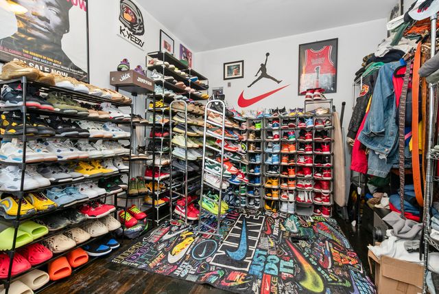 4220 W Monroe Street, Chicago, IL 60624