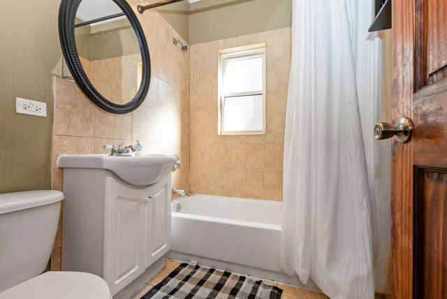 4220 W Monroe Street, Chicago, IL 60624