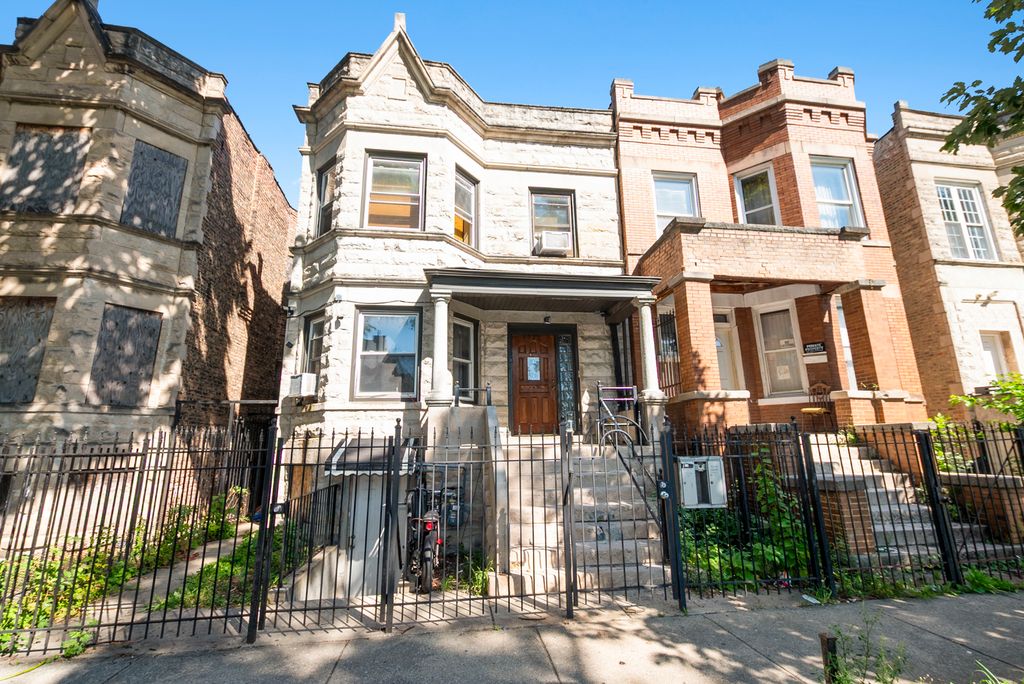 4220 W Monroe Street, Chicago, IL 60624