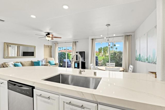 78477 Magenta Drive, La Quinta, CA 92253