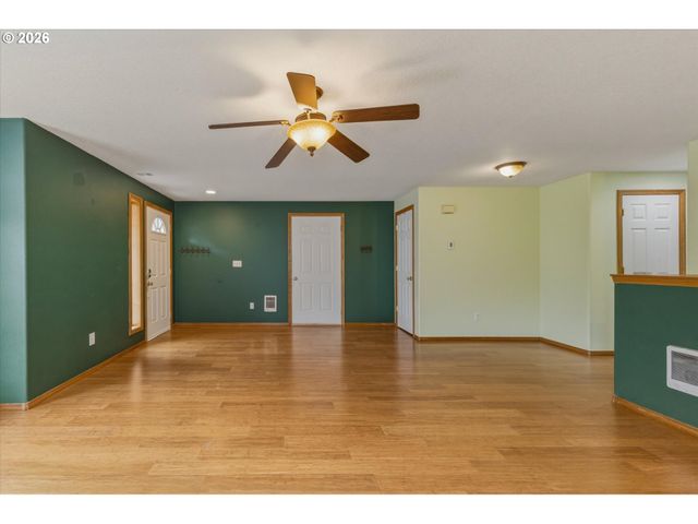 75060 NEER Way, Rainier, OR 97048
