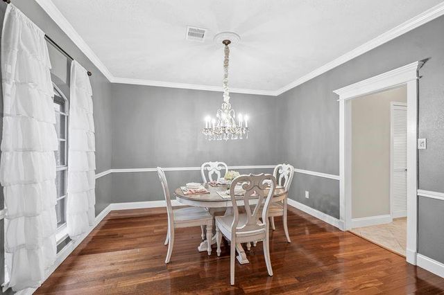 7035 Little Willow Drive, Pasadena, TX 77505