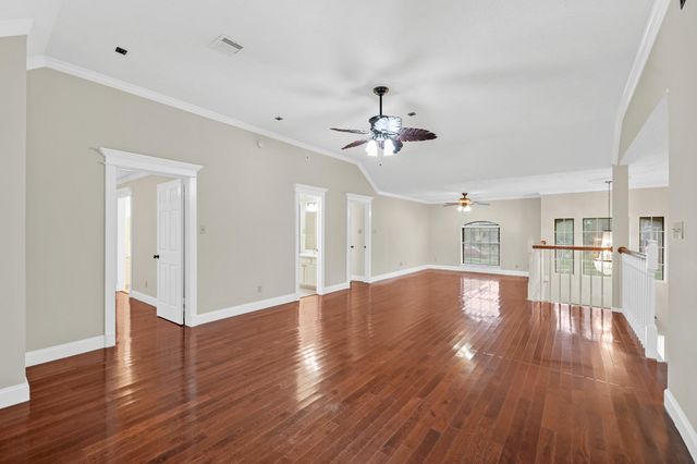 7035 Little Willow Drive, Pasadena, TX 77505