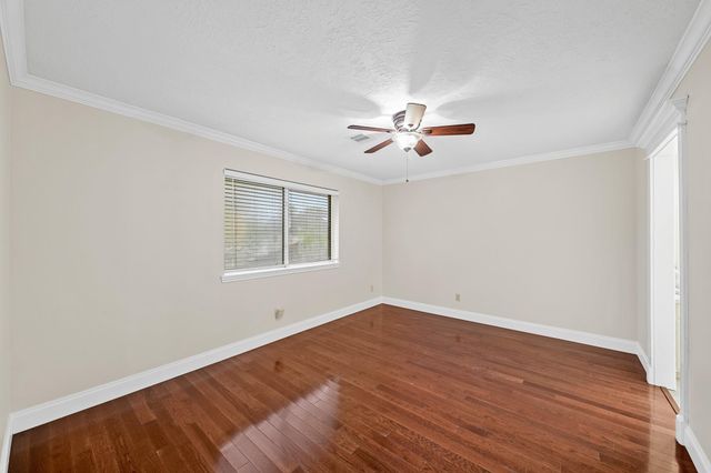 7035 Little Willow Drive, Pasadena, TX 77505