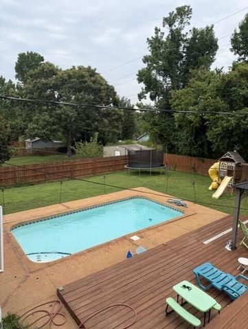 1222 Laurelwood Drive, Chattanooga, TN 37412