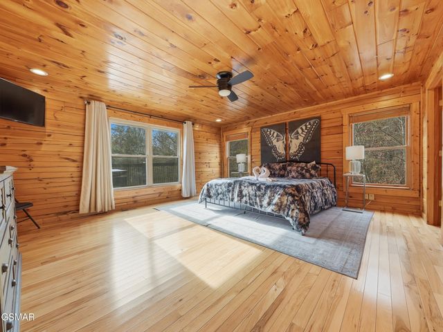 2336 Breezy Road, Sevierville, TN 37876