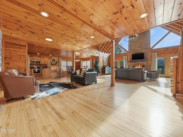 2336 Breezy Road, Sevierville, TN 37876