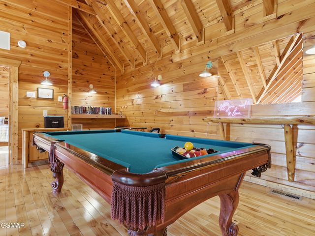 2336 Breezy Road, Sevierville, TN 37876