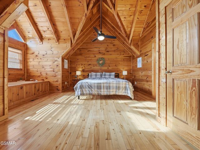 2336 Breezy Road, Sevierville, TN 37876