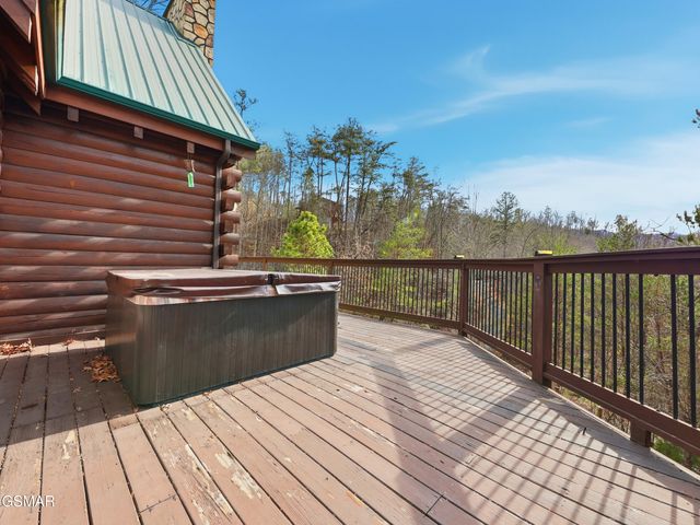 2336 Breezy Road, Sevierville, TN 37876