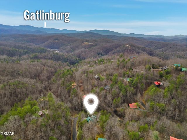 2336 Breezy Road, Sevierville, TN 37876