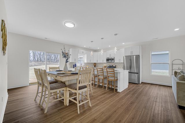 3941 Riverdale Avenue, Lake Station, IN 46405