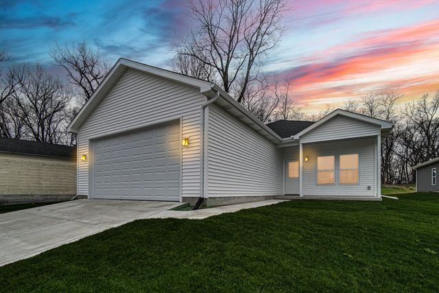 3941 Riverdale Avenue, Lake Station, IN 46405