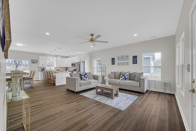 3941 Riverdale Avenue, Lake Station, IN 46405