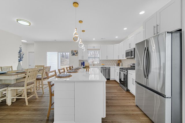 3941 Riverdale Avenue, Lake Station, IN 46405