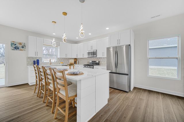 3941 Riverdale Avenue, Lake Station, IN 46405