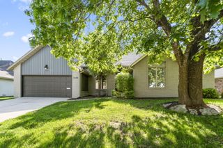 3948 North Broadway Avenue, Springfield, MO 65803