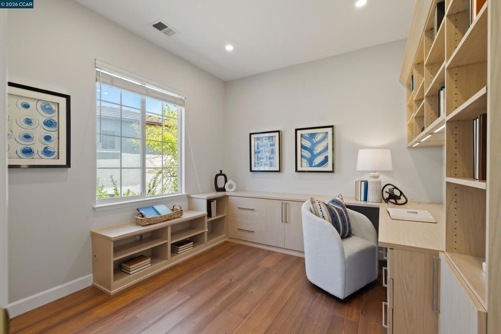 Image 33 of property listing at 1166 S Chanterella Drive, San Ramon, CA 94582