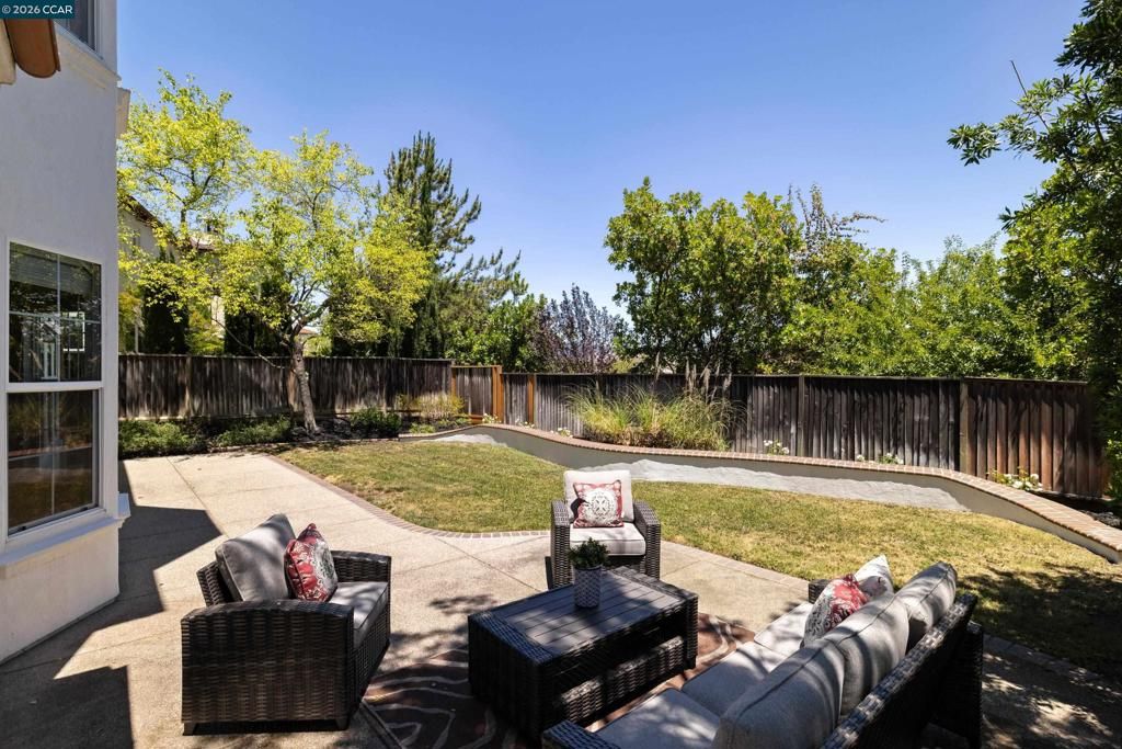 Image 36 of property listing at 1166 S Chanterella Drive, San Ramon, CA 94582