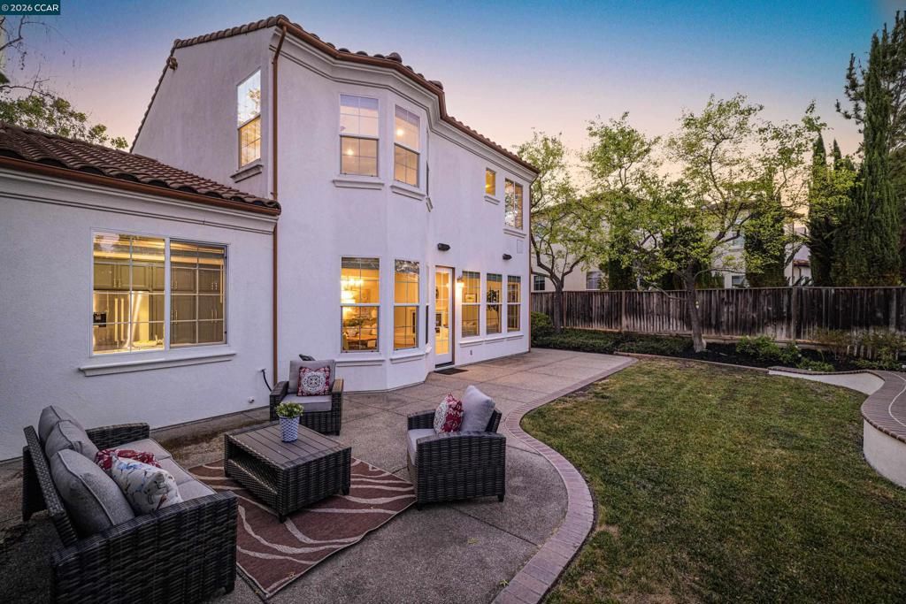 Image 44 of property listing at 1166 S Chanterella Drive, San Ramon, CA 94582