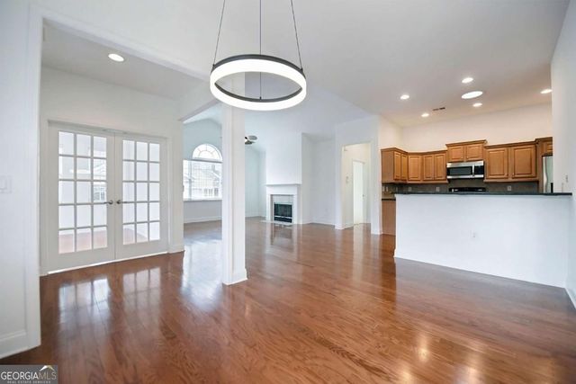 2641 Grapevine Circle 804, Cumming, GA 30041