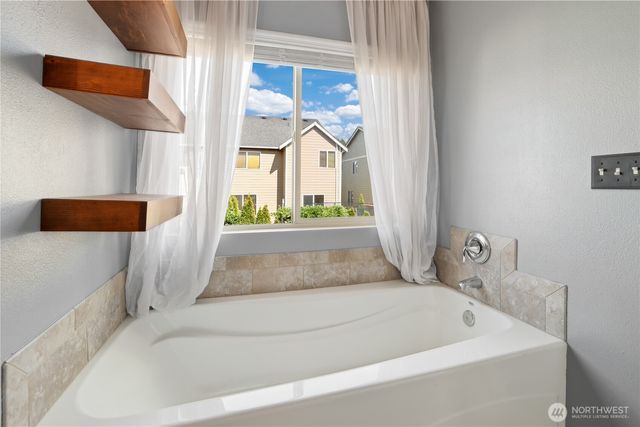 540 Cherrywood Drive SW, Olympia, WA 98502