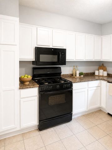 151 N Belvedere Blvd Apt 5, Memphis, TN 38104