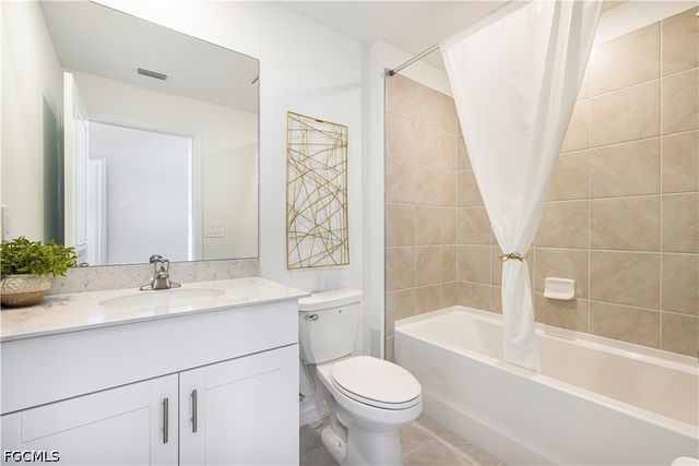 17561 Monte Isola WAY, North Fort Myers, FL 33917