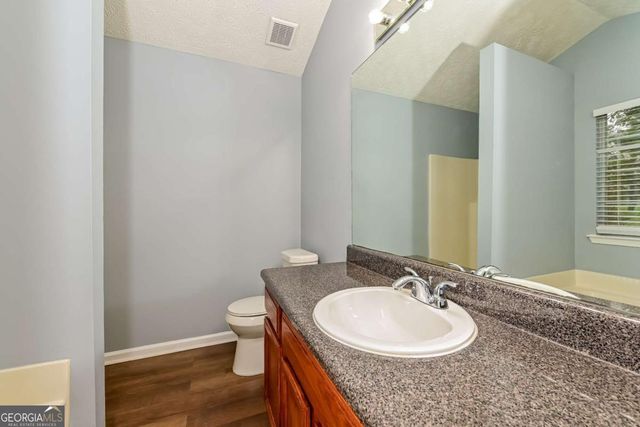 5986 Creekside Drive, Rex, GA 30273