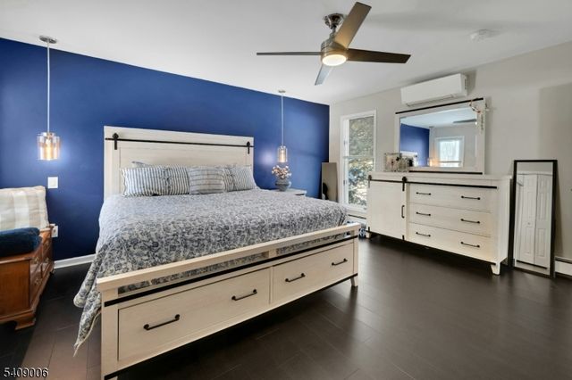 3 Redmans Dr, Jefferson Twp., NJ 07438