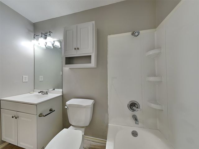 751 Meadowcreek Court, Garland, TX 75043