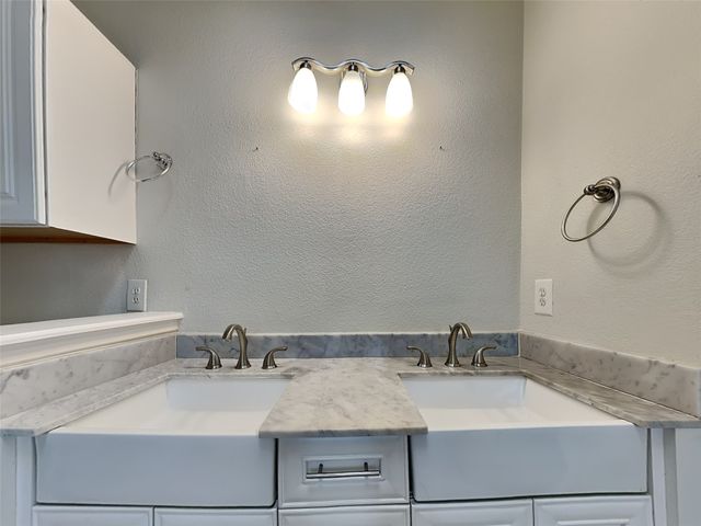 751 Meadowcreek Court, Garland, TX 75043