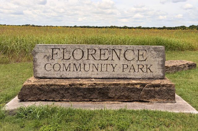 204 Three Rivers RD, Florence, TX 78633