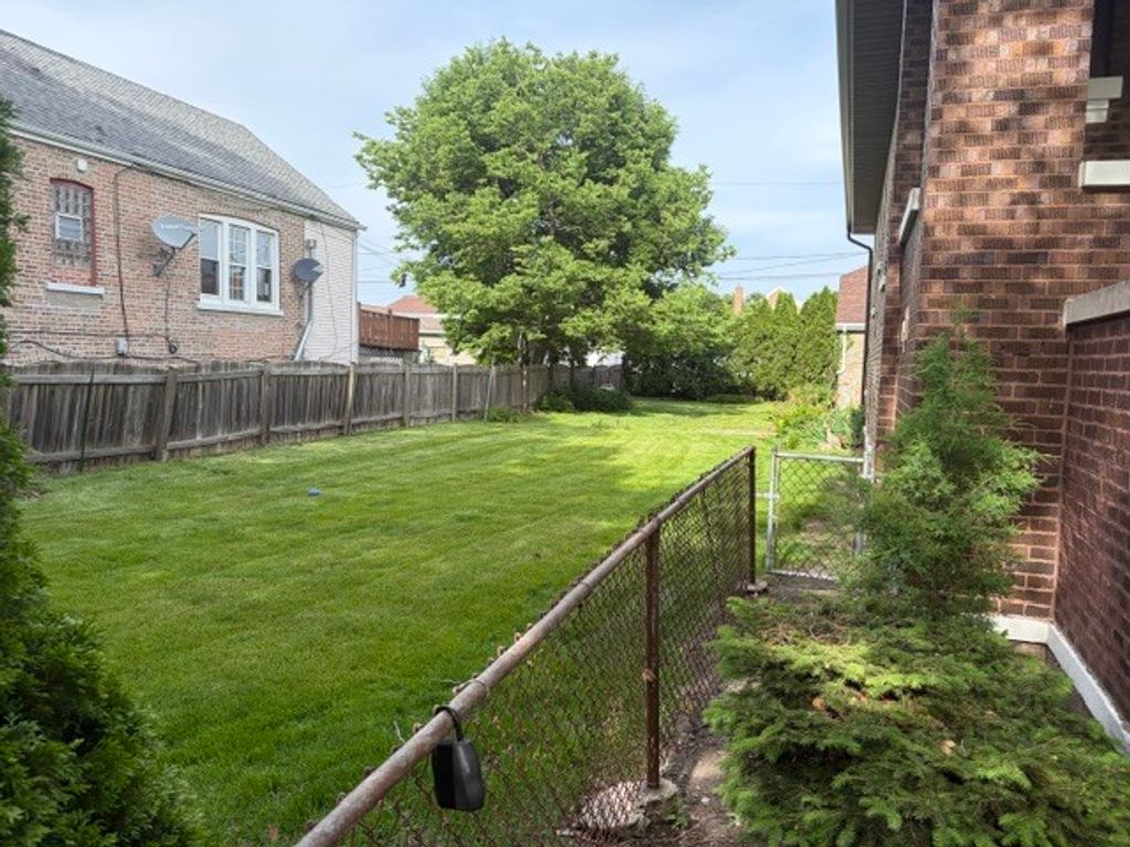 5143 S Lorel Avenue, Chicago, IL 60638 — photo 2