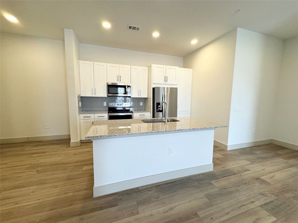 4708 W Spring Creek Parkway 3218, Plano, TX 75024