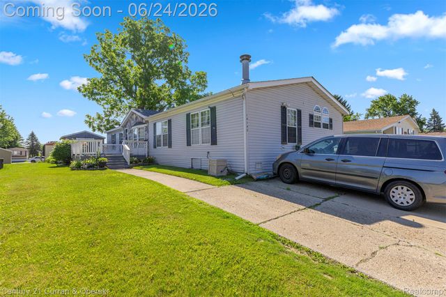 14142 Wilson Drive Wilson, Plymouth, MI 48170